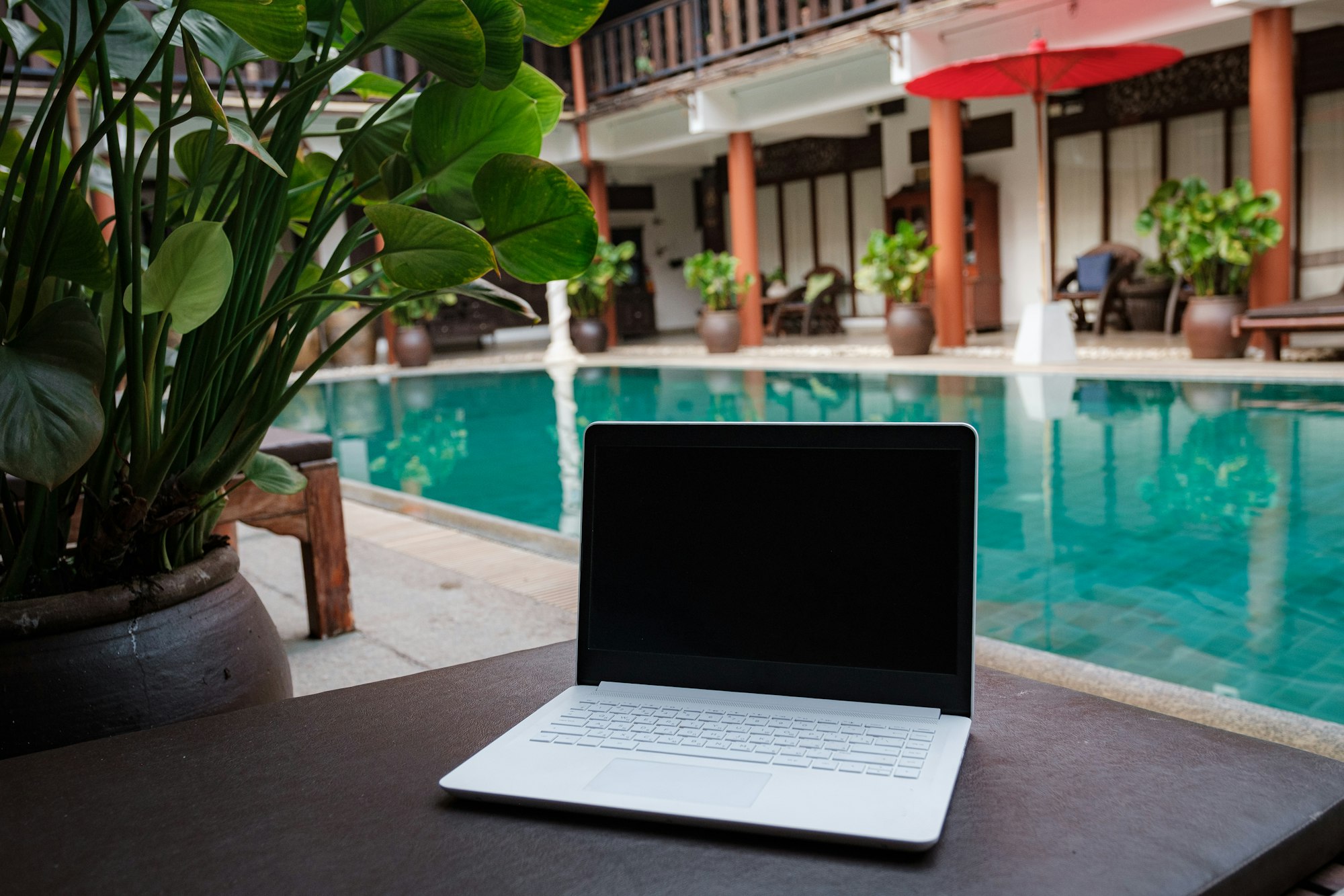 Digital Nomad Diaries: Working Remotely from Madrid