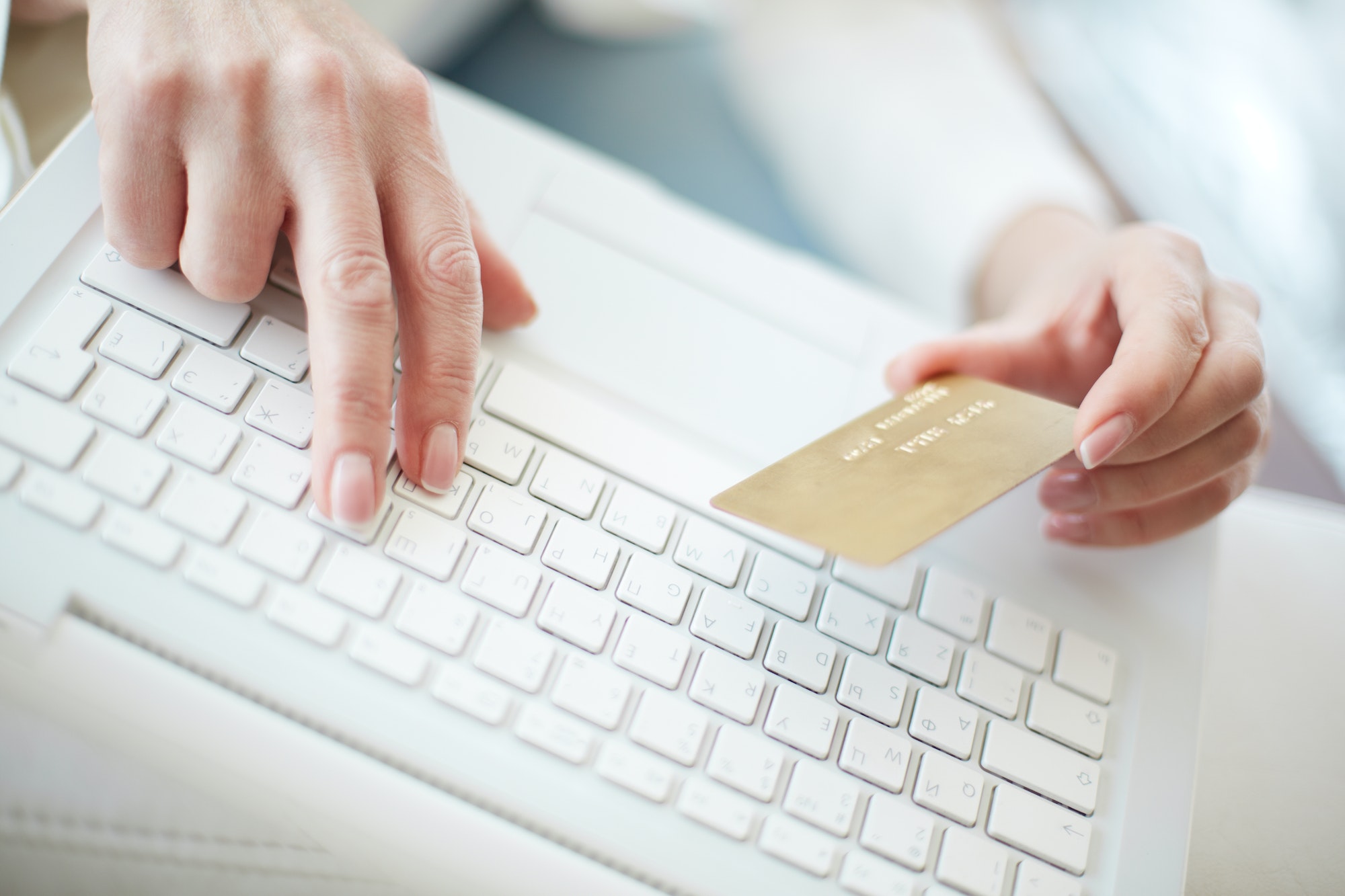 5 Smart Tips to Buy Online and Save Big